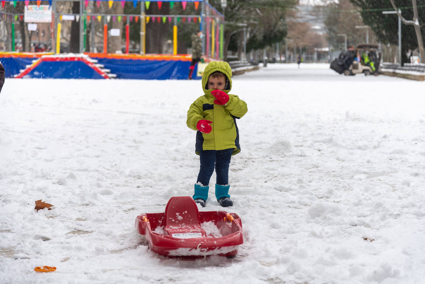 Fotos: La nieve ha dejado una jornada de diversión en Palencia