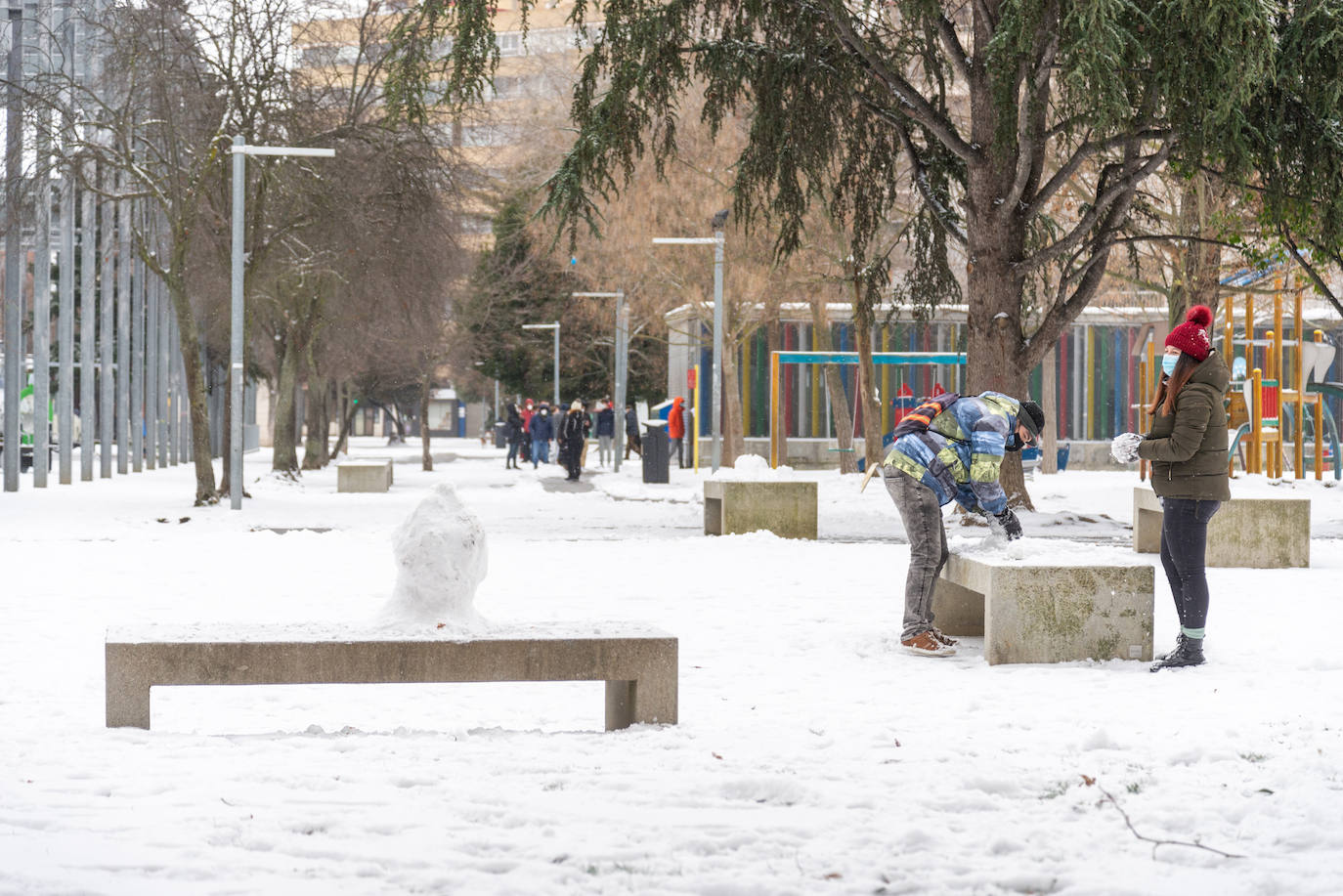 Fotos: La nieve ha dejado una jornada de diversión en Palencia