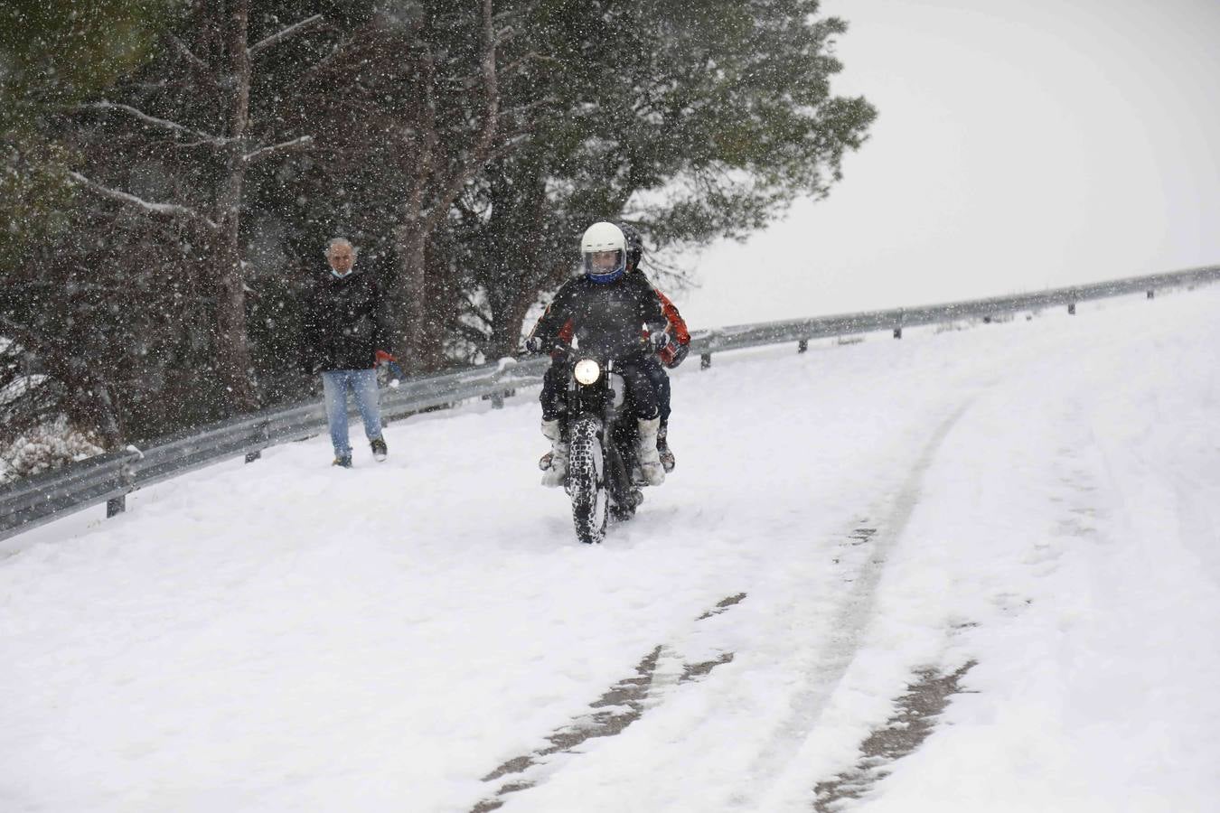 Fotos: Nevada en Peñafiel