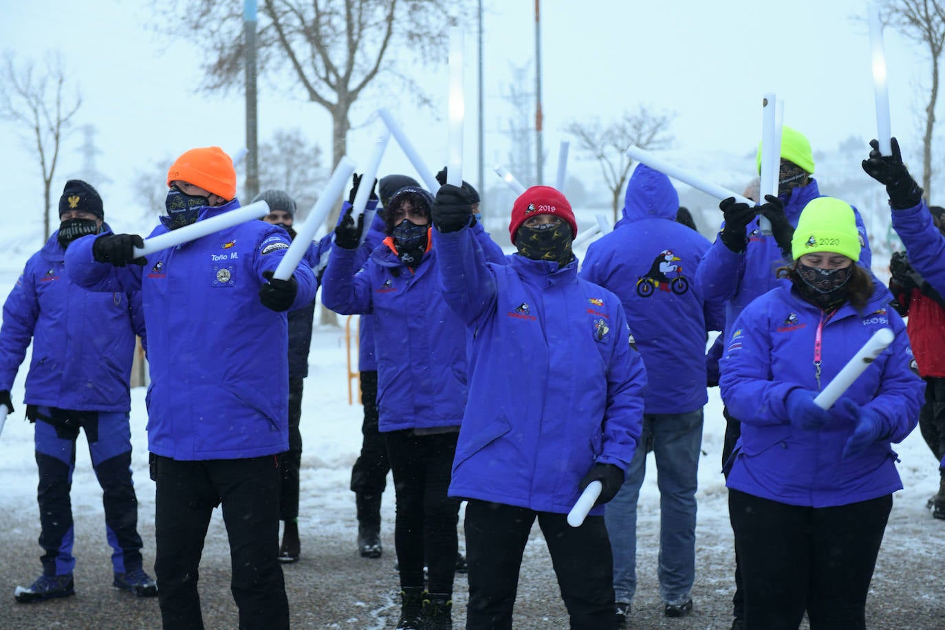 Fotos: Pingüinos desafía a la nieve en Valladolid