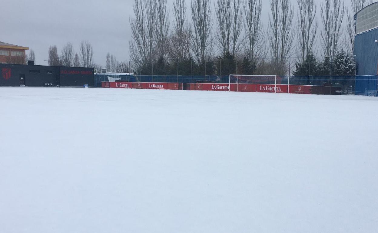 Aplazado por la nieve el derbi de Tercera entre la UD Santa Marta y el Salamanca UDS B