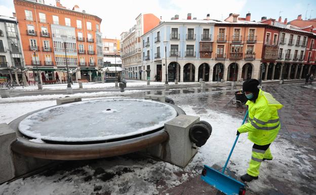 Remite el temporal de nieve aunque se mantiene la prealerta en los puertos de Ávila, Segovia y Soria