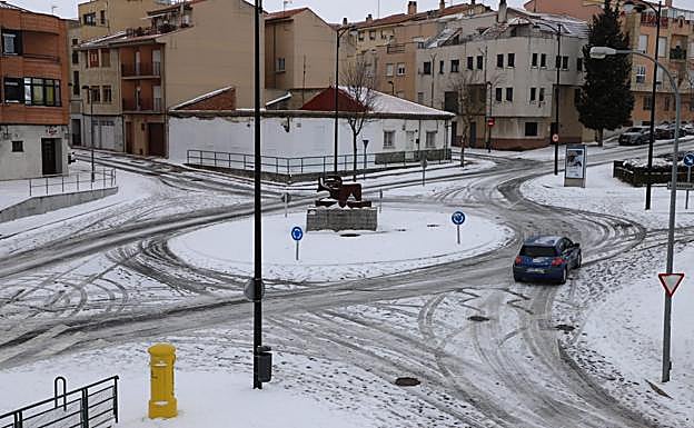 En los barrios, algunas carreteras aún estaba cubiertas de nieve esta mañana.