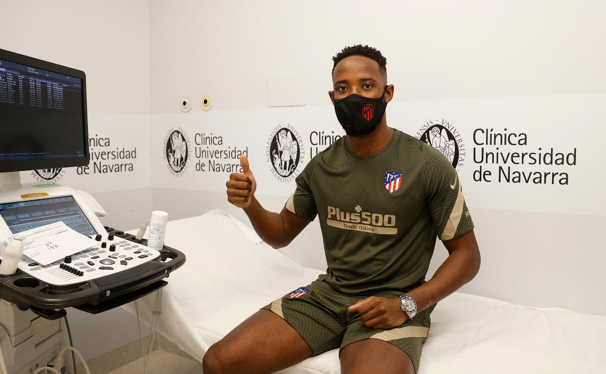 Moussa Dembélé pasa reconocimiento médico con el Atlético. 