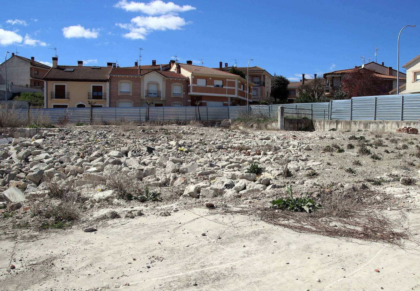 Parcela donde se construirá el nuevo centro de salud de Cuéllar. 