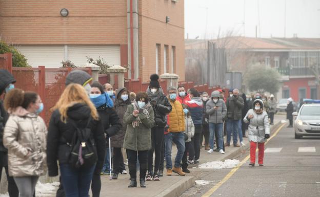 El cribado masivo de Tordesillas supera todas las expectativas con 200 pruebas a la hora