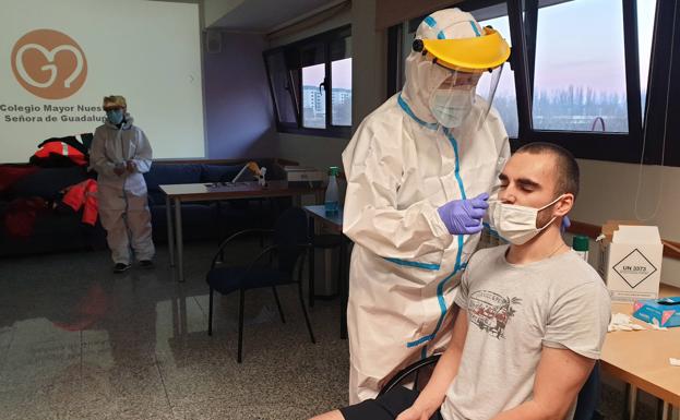 Los cribados en los colegios mayores de la UPSA arrojan 13 positivos por coronavirus