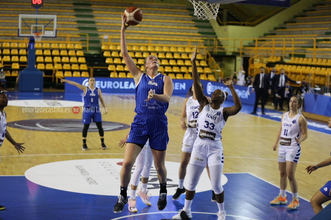 Perfumerías Avenida - Izmit Belediyespor 