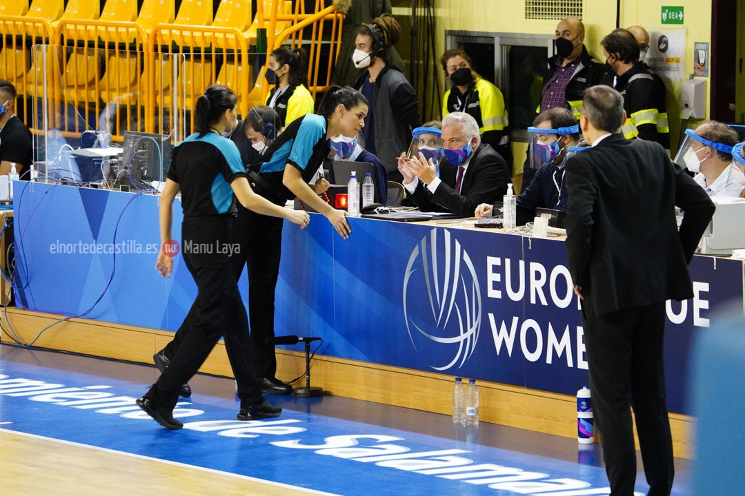 Perfumerías Avenida - Izmit Belediyespor 