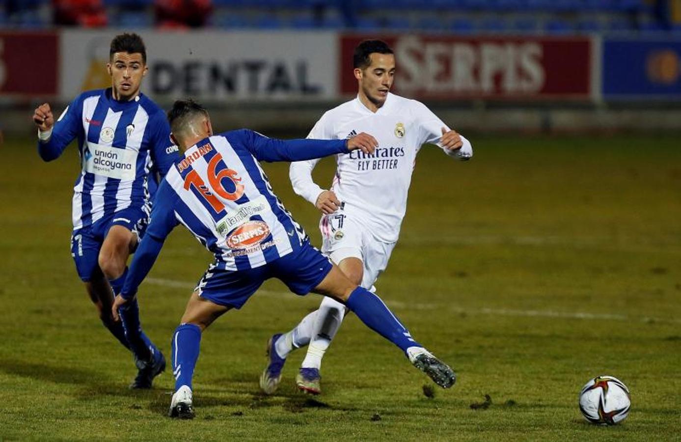 Fotos: Las mejores imágenes del Alcoyano-Real Madrid