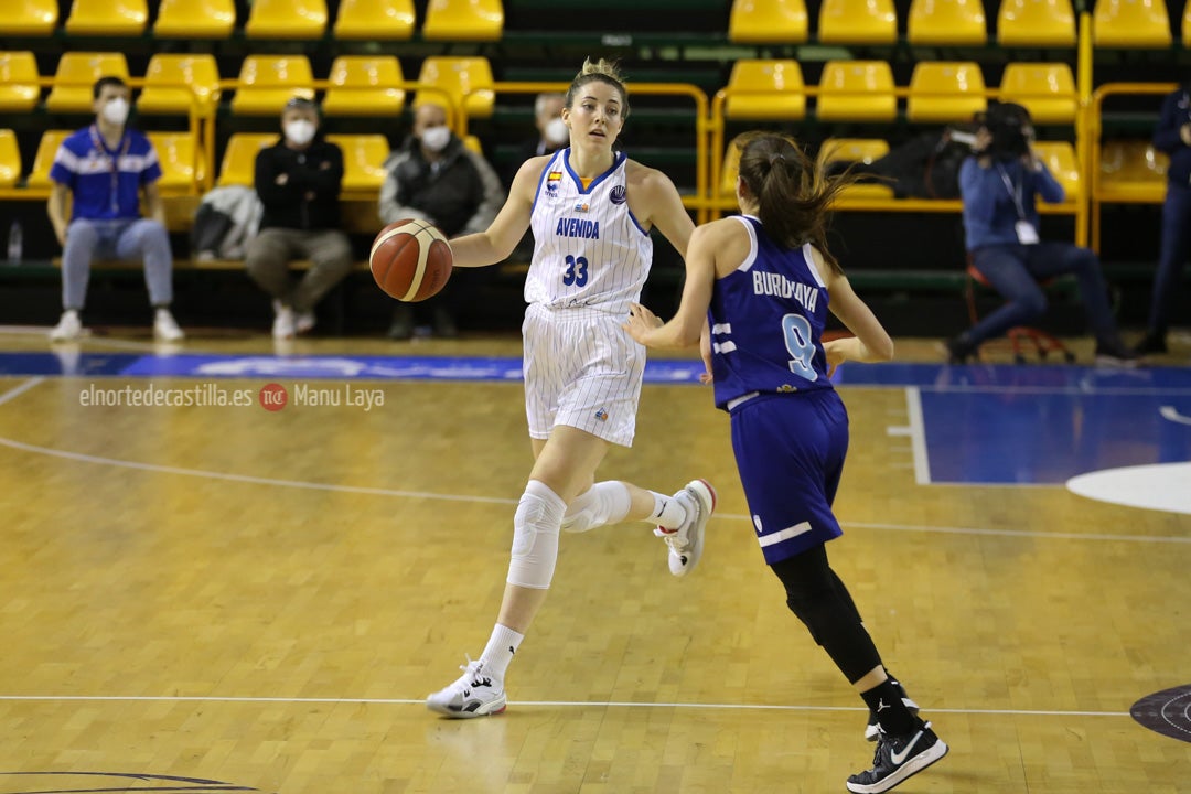 Perfumerías Avenida - Dynamo de Kursk