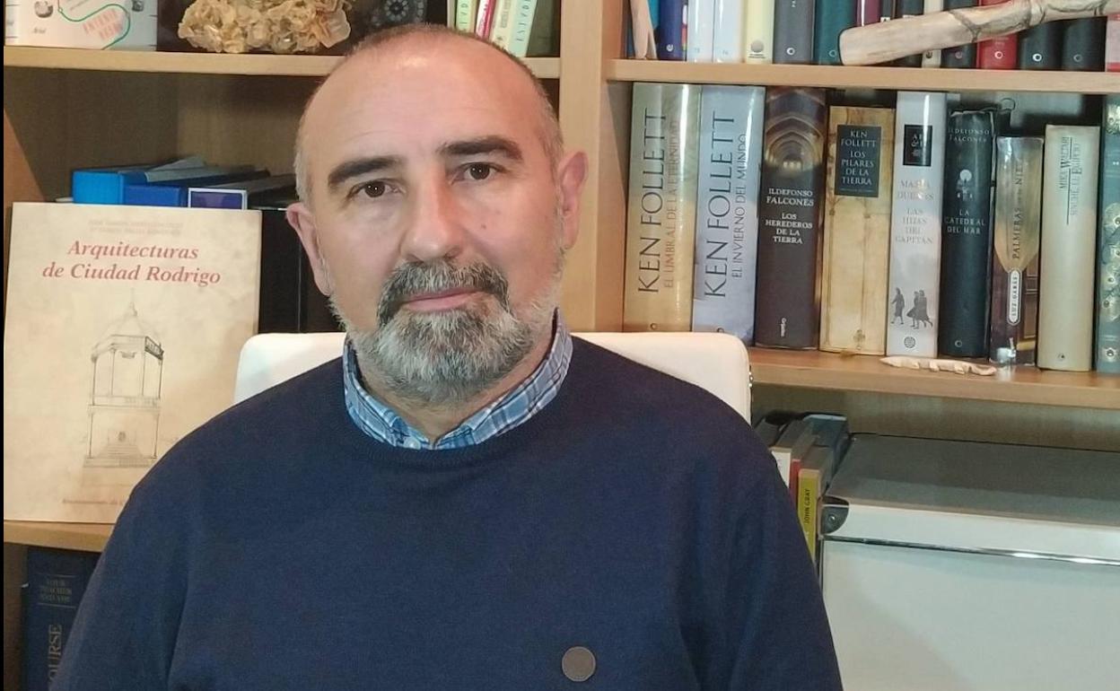 José Luis de Francisco. 