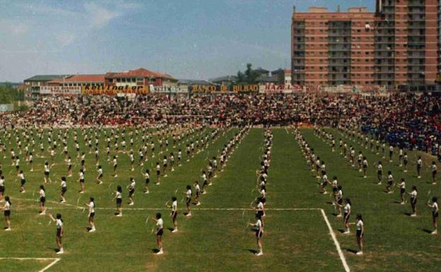 El antiguo José Zorrilla en el año 1973, en pleno Festival Gimnástico de Primavera. 