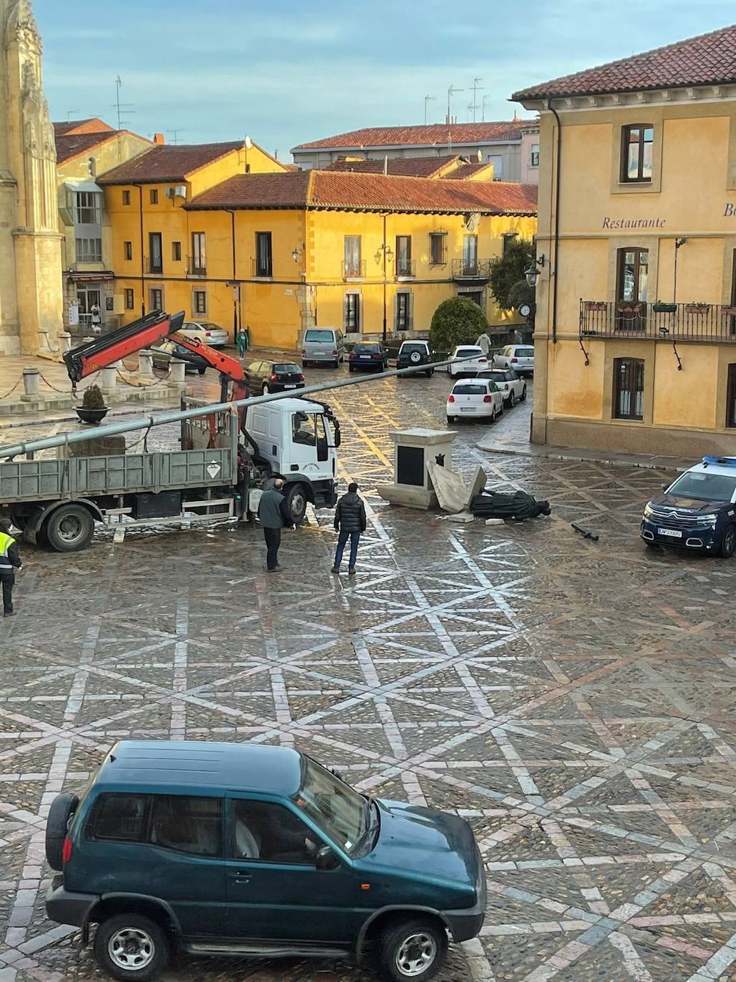 Fotos: Las Cabezadas de León caen al suelo