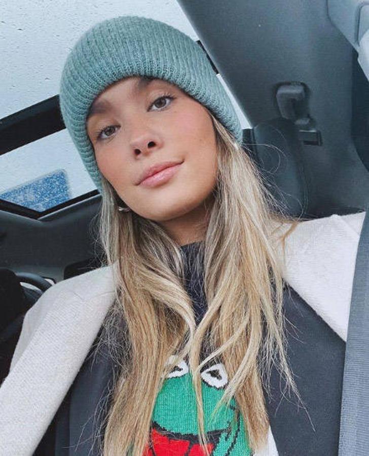 Esta opción que siempre luce la influencer María Pombo con babylights muy finas es una buena alternativa para aclarar aquellas melenas que cuenten con una base de rubio oscuro. La mezcla de ambas consigue crear una melena con contraste, mucha luz y sobre todo sensación de más volumen. Esta será otra de las opciones que seguro seguiremos viendo este 2021. 