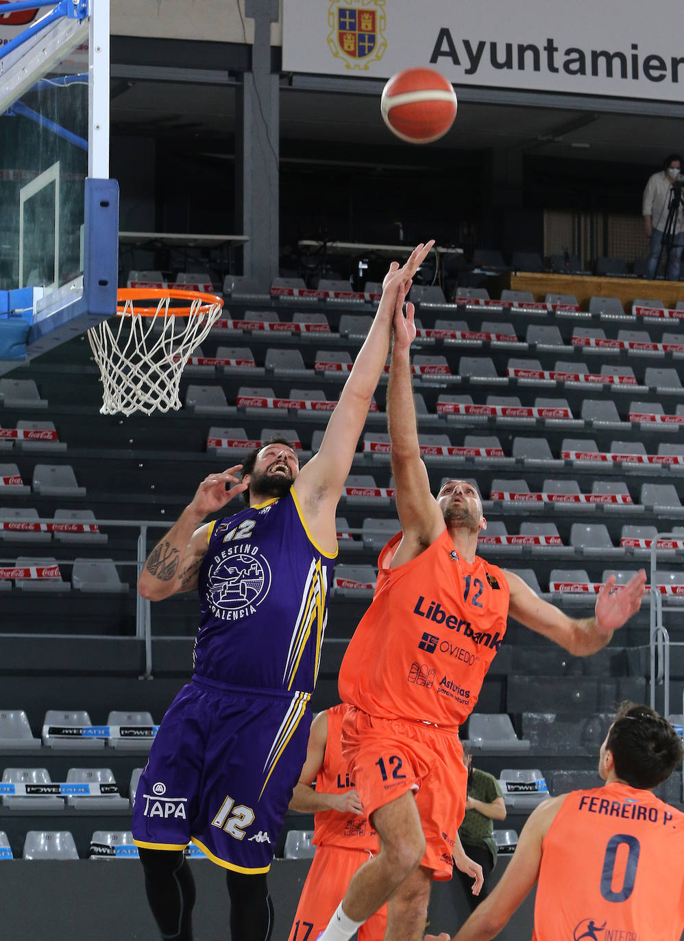 El choque tuvo que resolverse en la prórroga con triunfo visitante. 