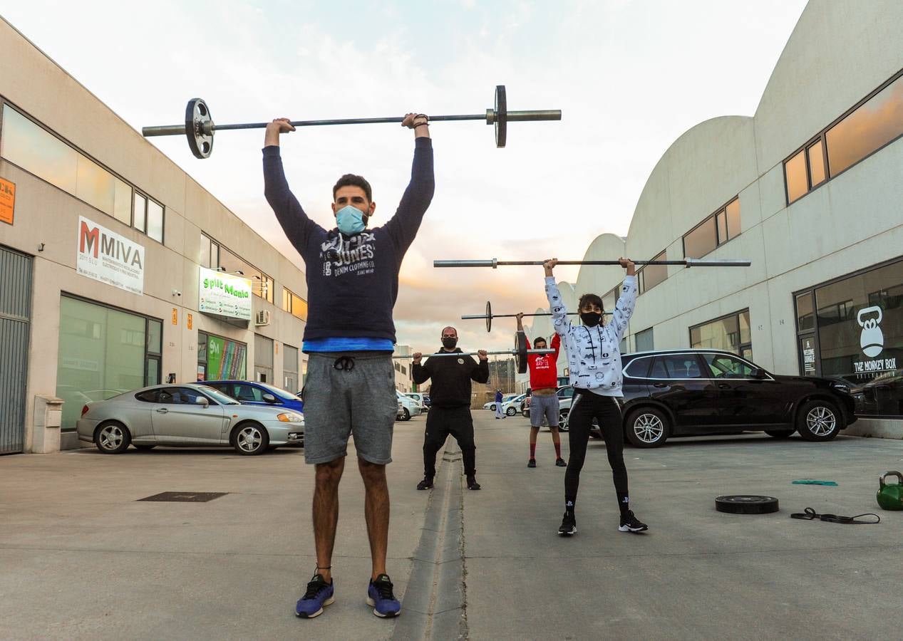 Fotos: El gimnasio sale a la calle