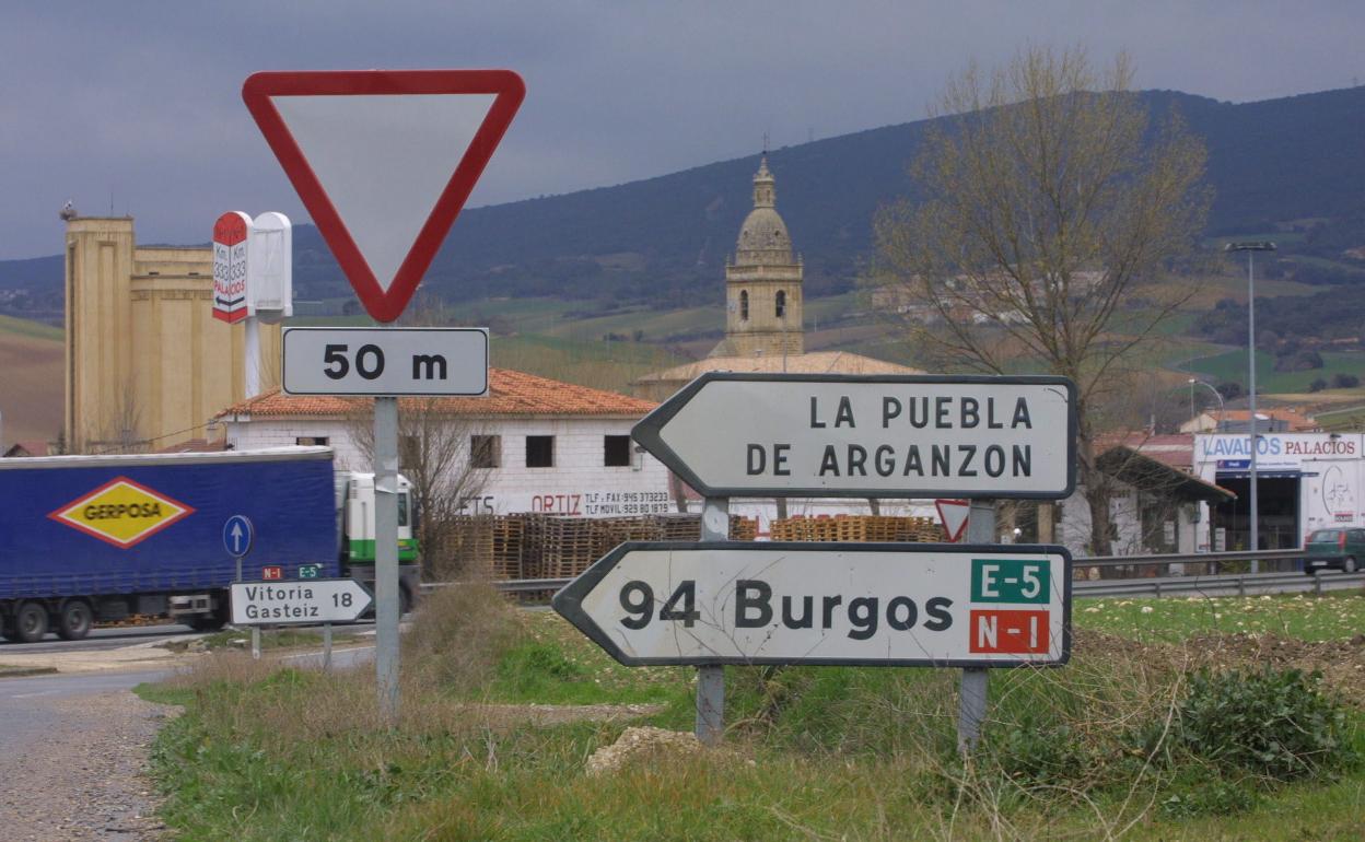 Imagen de la localidad burgalesa de la Puebla de Arganzón, en el Condado de Treviño.