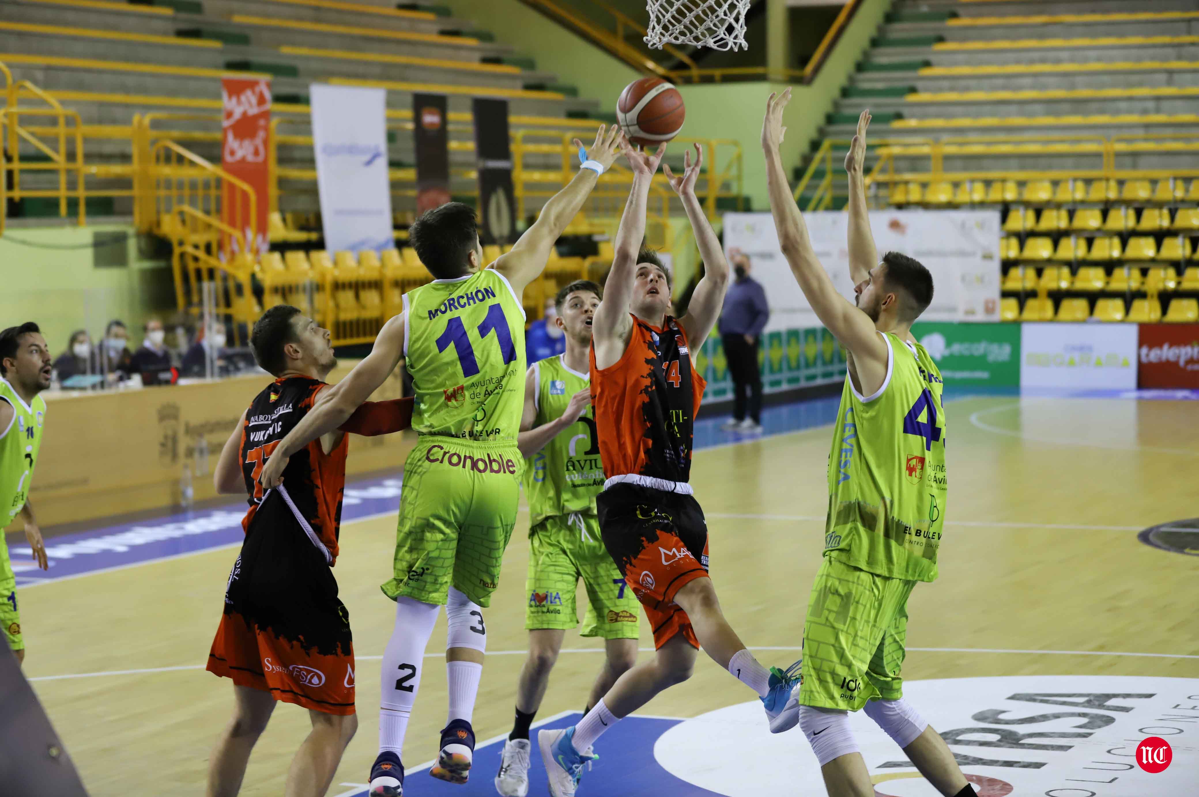 Fotos: CB Tormes 83 - 80 Óbila Club de Basket