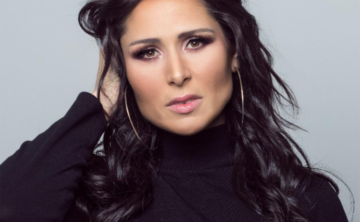 Rosa López.