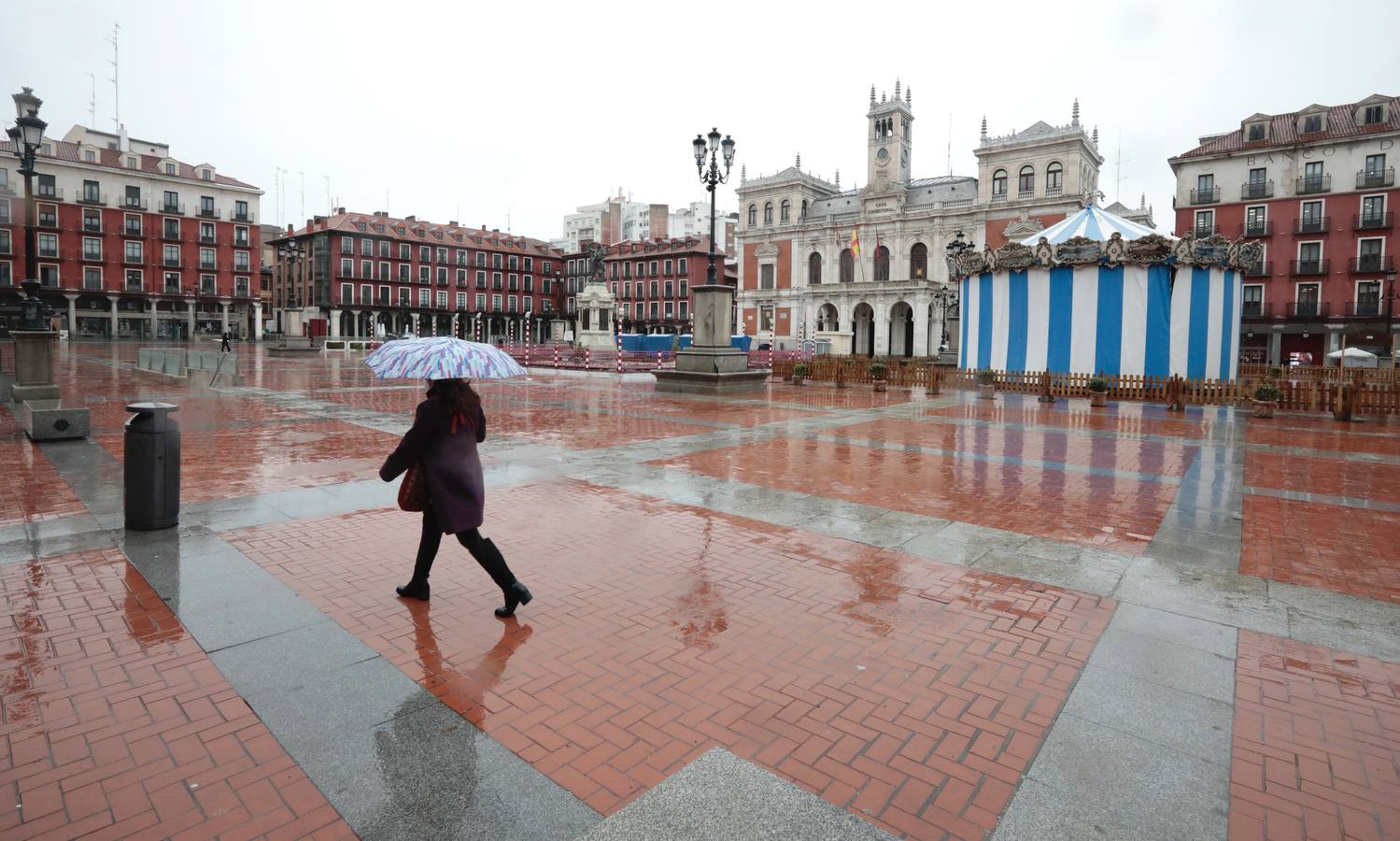 Fotos: Día de lluvia en Valladolid