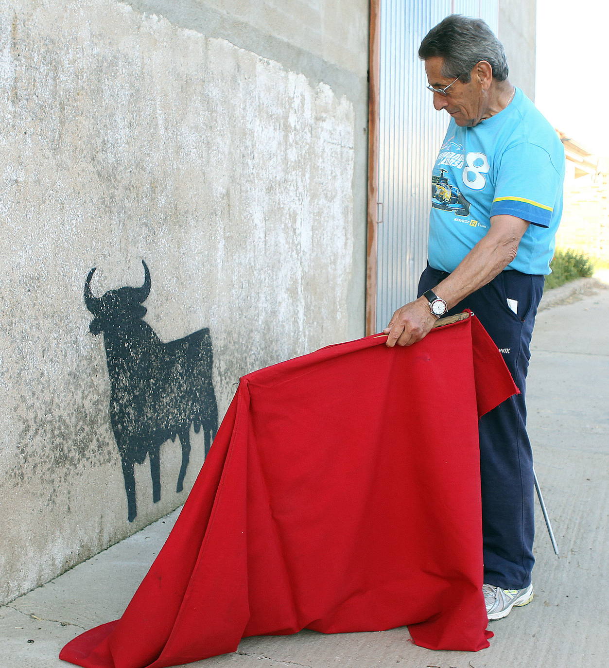 16.05.12 El torero, en su pueblo zamorano de Villalpando