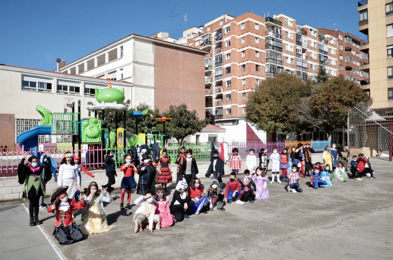 Fotos: Carnaval en el colegio Sagrado Corazón Anunciata de Valladolid