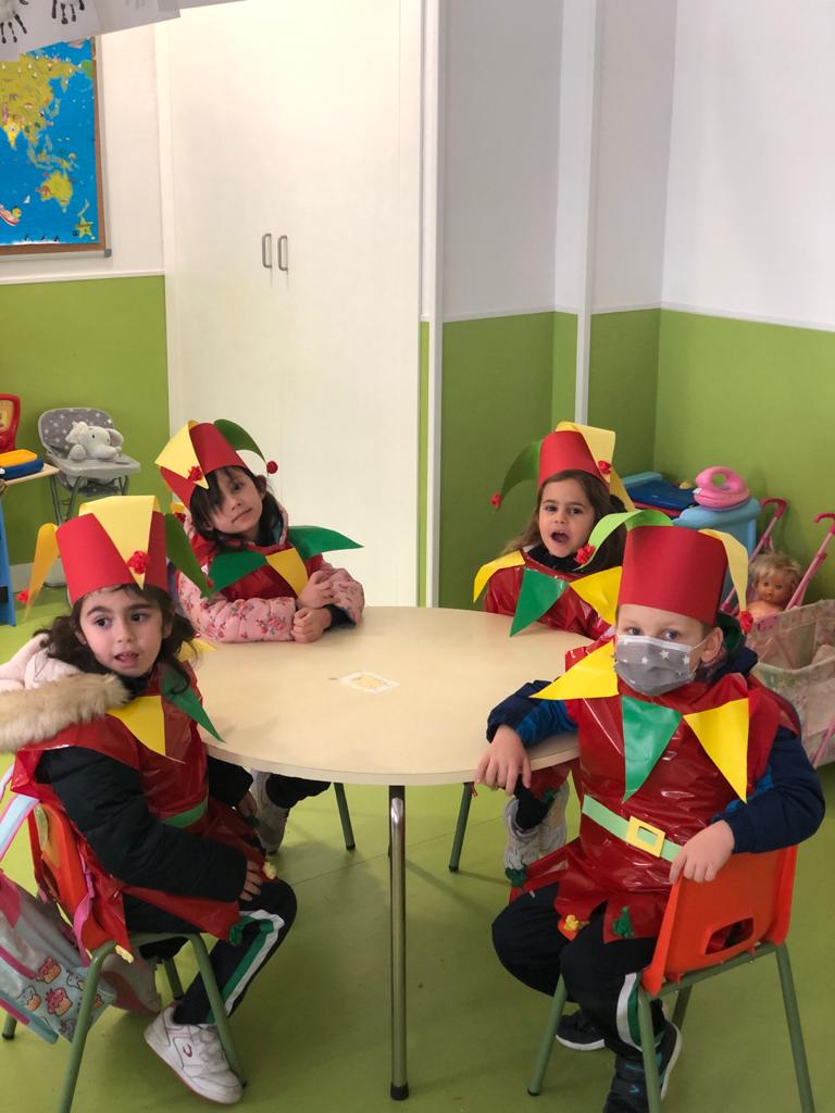 Fotos: Carnaval en el colegio Santa Teresa de Jesús de Valladolid