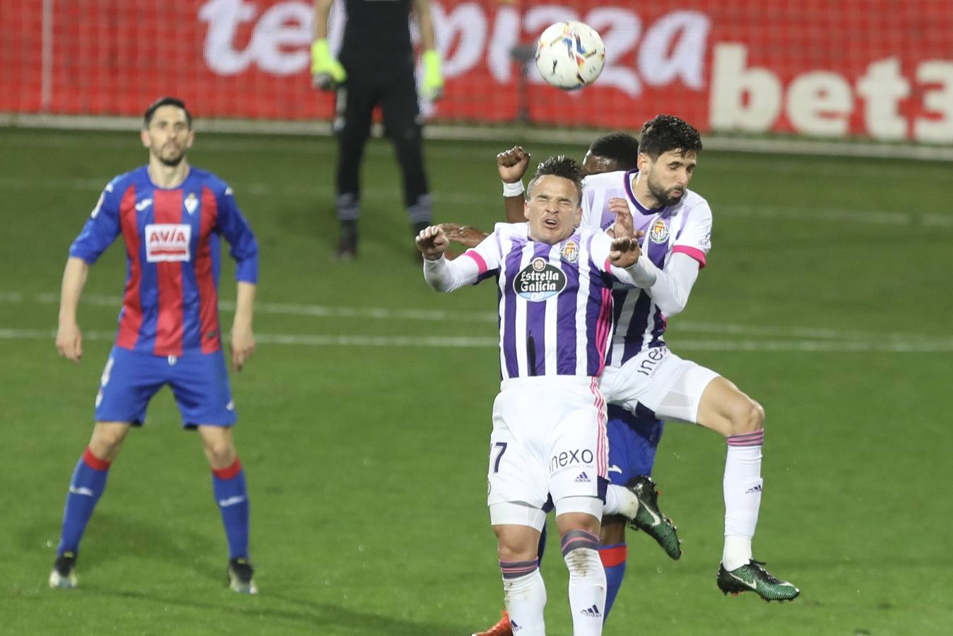 Fotos: El Real Valladolid empata en Eibar (1-1)