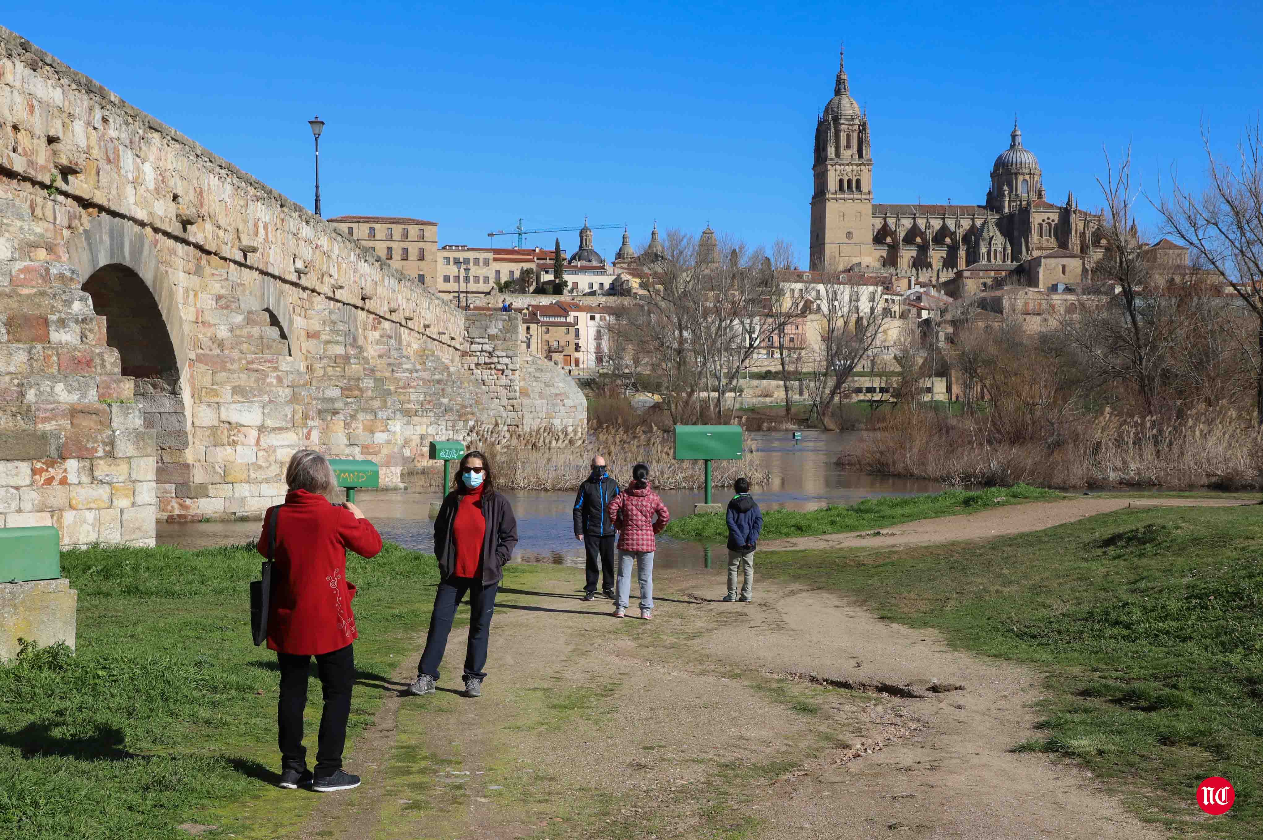 Espectacular Pozo de los Humos y desborde del Río Tormes