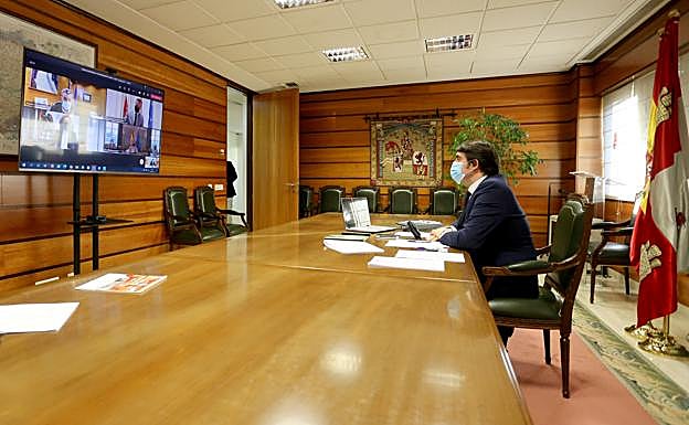 El noroeste español plantea al Gobierno acordar el futuro del lobo desde criterios «técnicos»