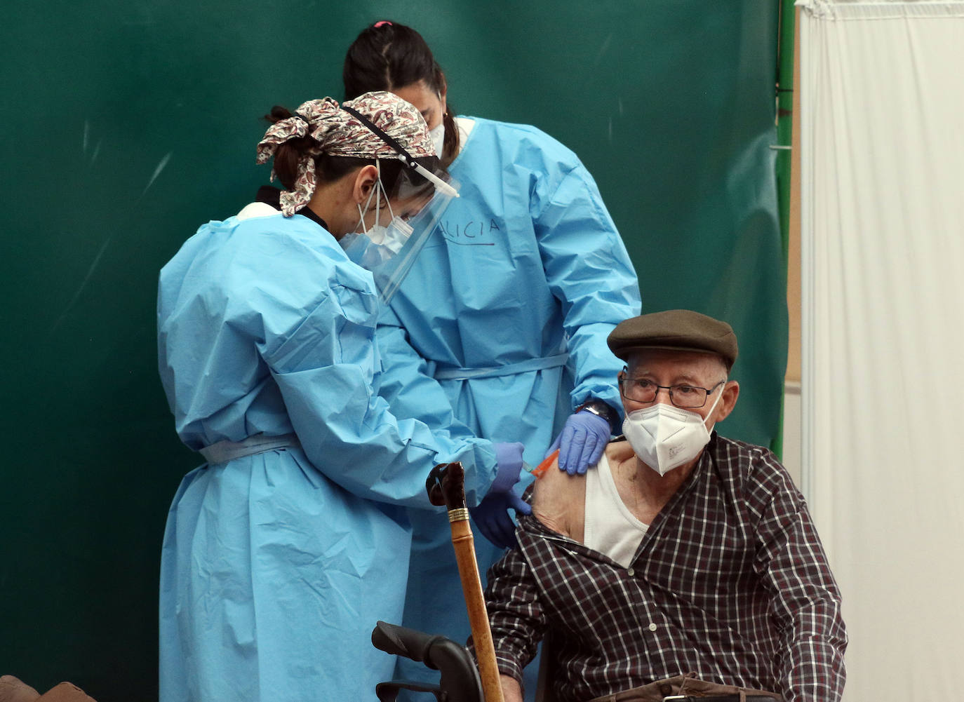 Vacunación en el Pabellón Pedro Delgado. 