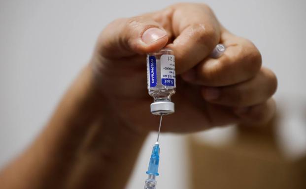 La comunidad registra la cifra más baja de contagios desde Navidad, pero suben los fallecidos