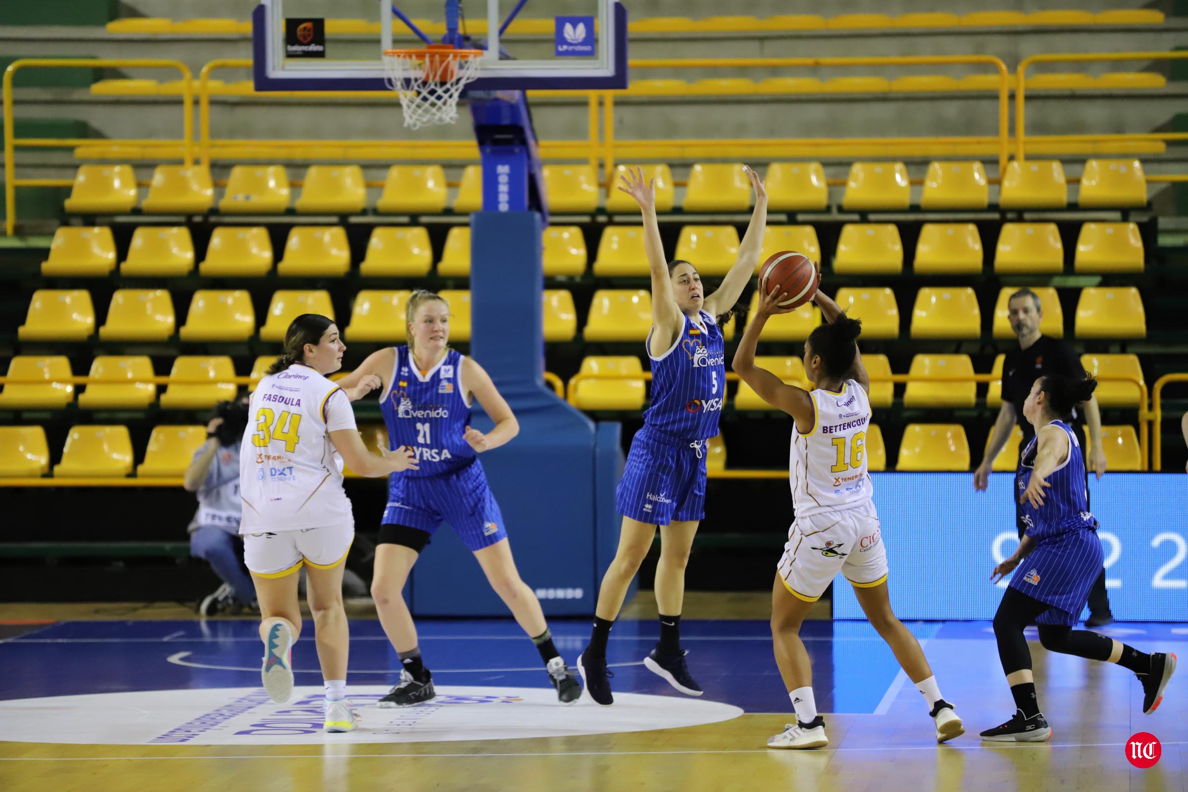 Fotos: Avenida 76-36 Ciudad de la Laguna