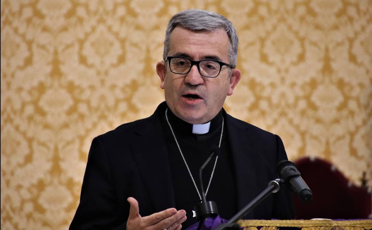 Luis Argüello, durante la charla cuaresmal. 