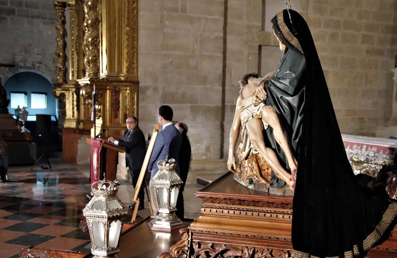 Fotos: Presentación del cartel de la Semana Santa de Medina de Rioseco