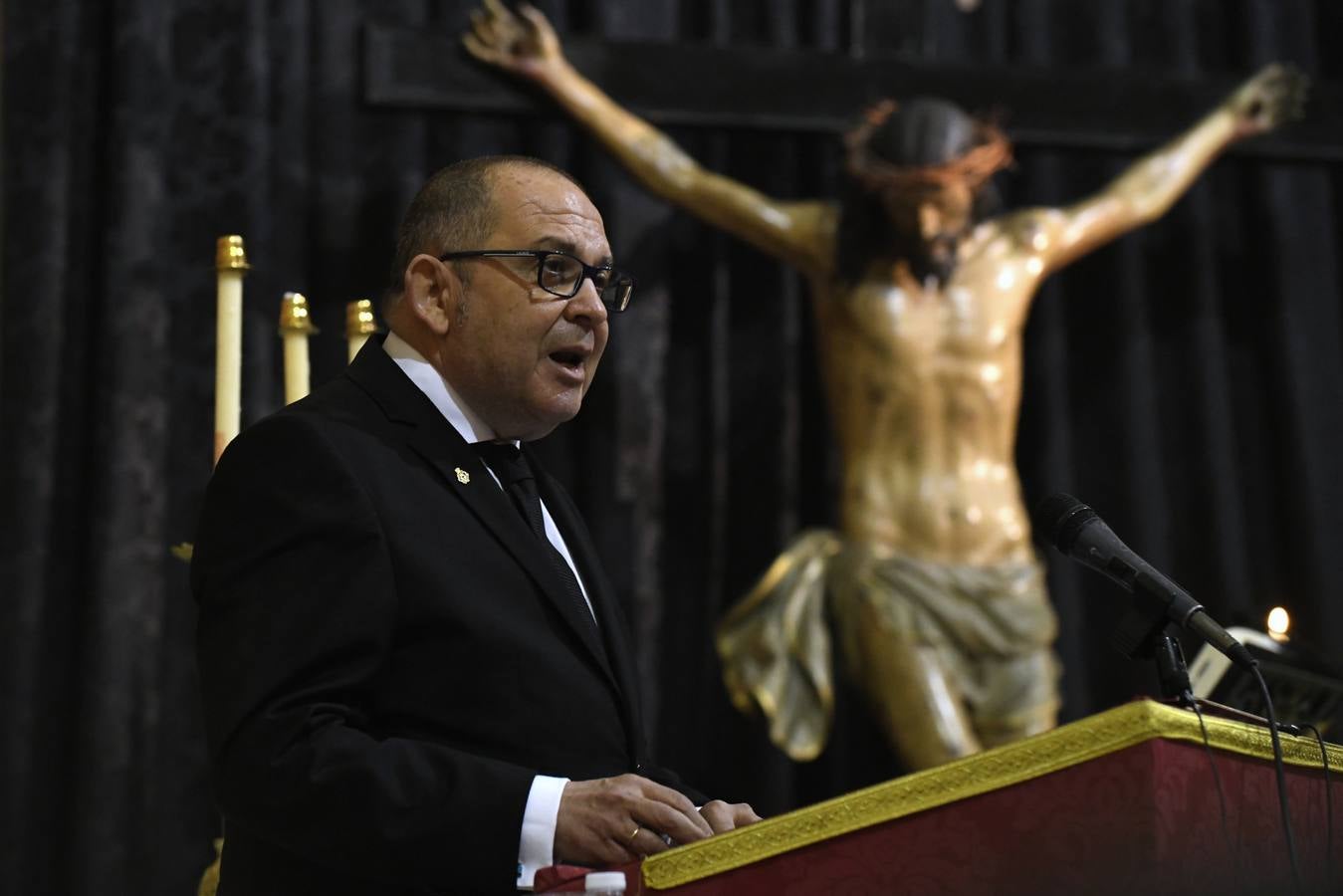 Fotos: Pregón Nazareno a cargo del profesor Alfredo Allúe