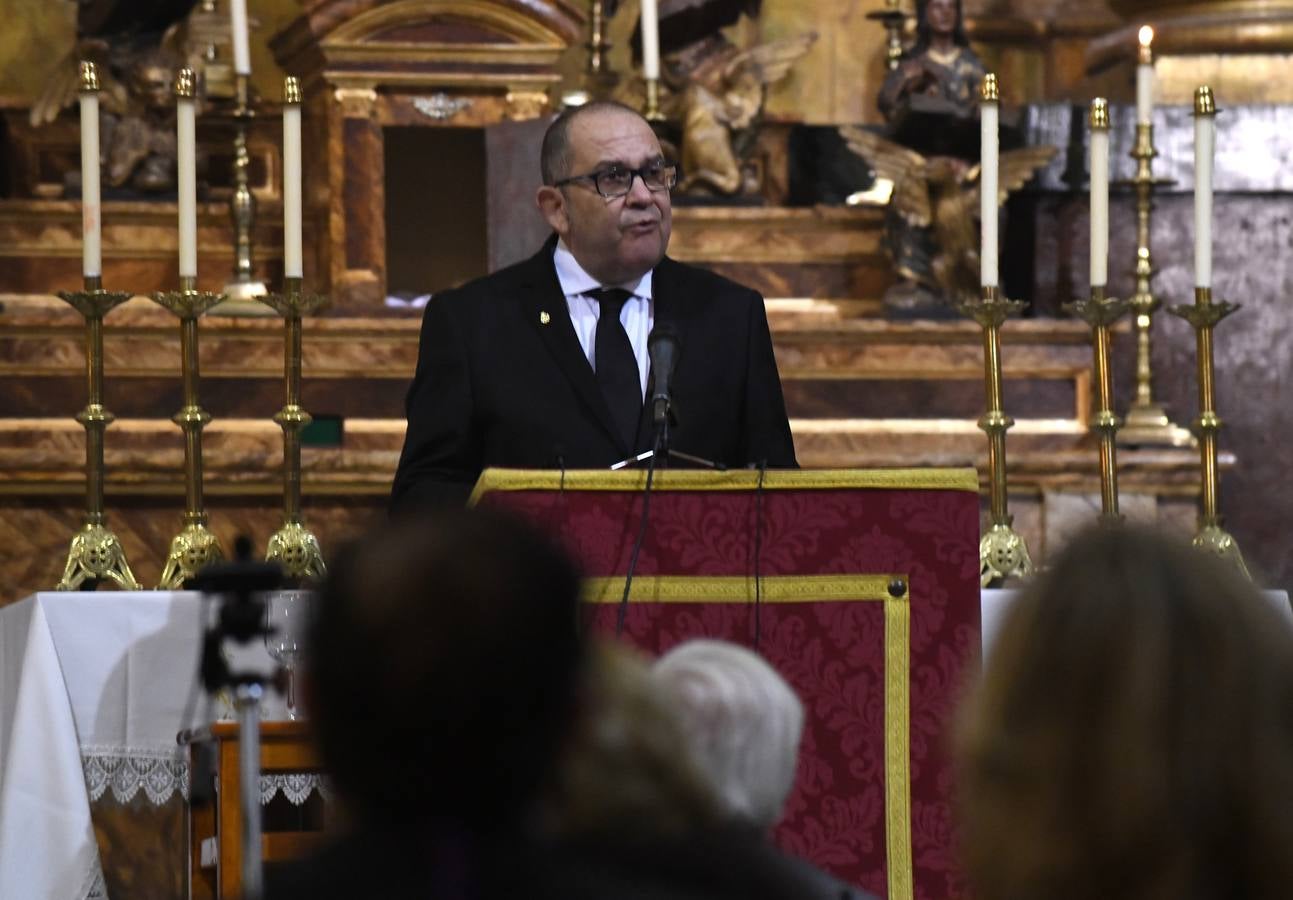 Fotos: Pregón Nazareno a cargo del profesor Alfredo Allúe