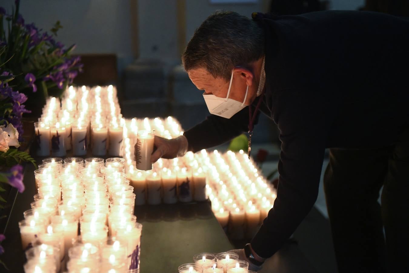 Fotos: Besapié al Nazareno en la Iglesia de Jesús de Valladolid