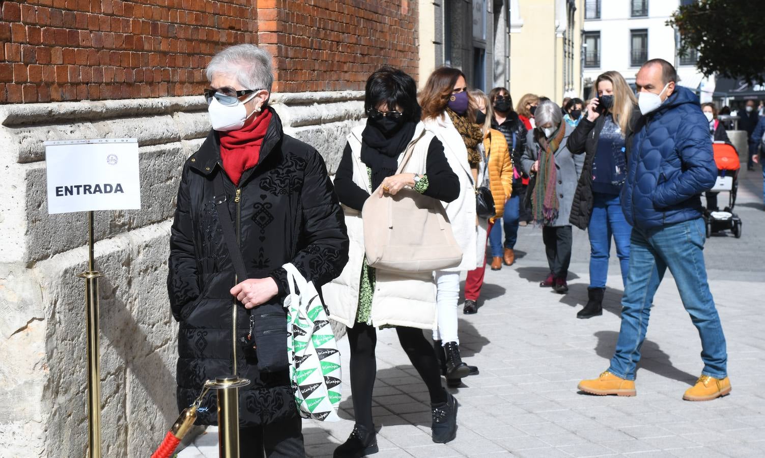 Fotos: Besapié al Nazareno en la Iglesia de Jesús de Valladolid
