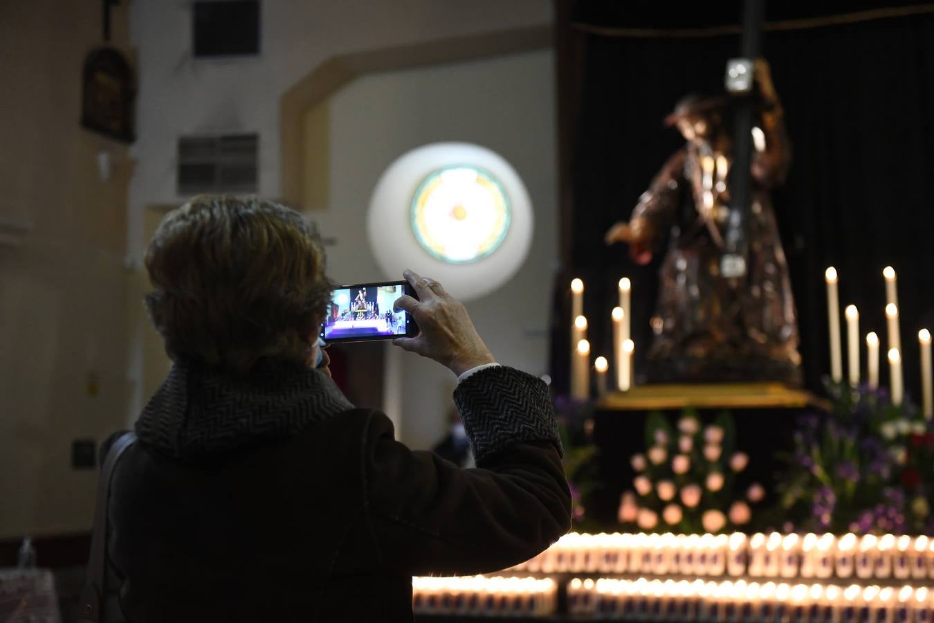 Fotos: Besapié al Nazareno en la Iglesia de Jesús de Valladolid