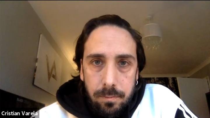 Cristian Varela, en Londres durante la entrevista telemática.