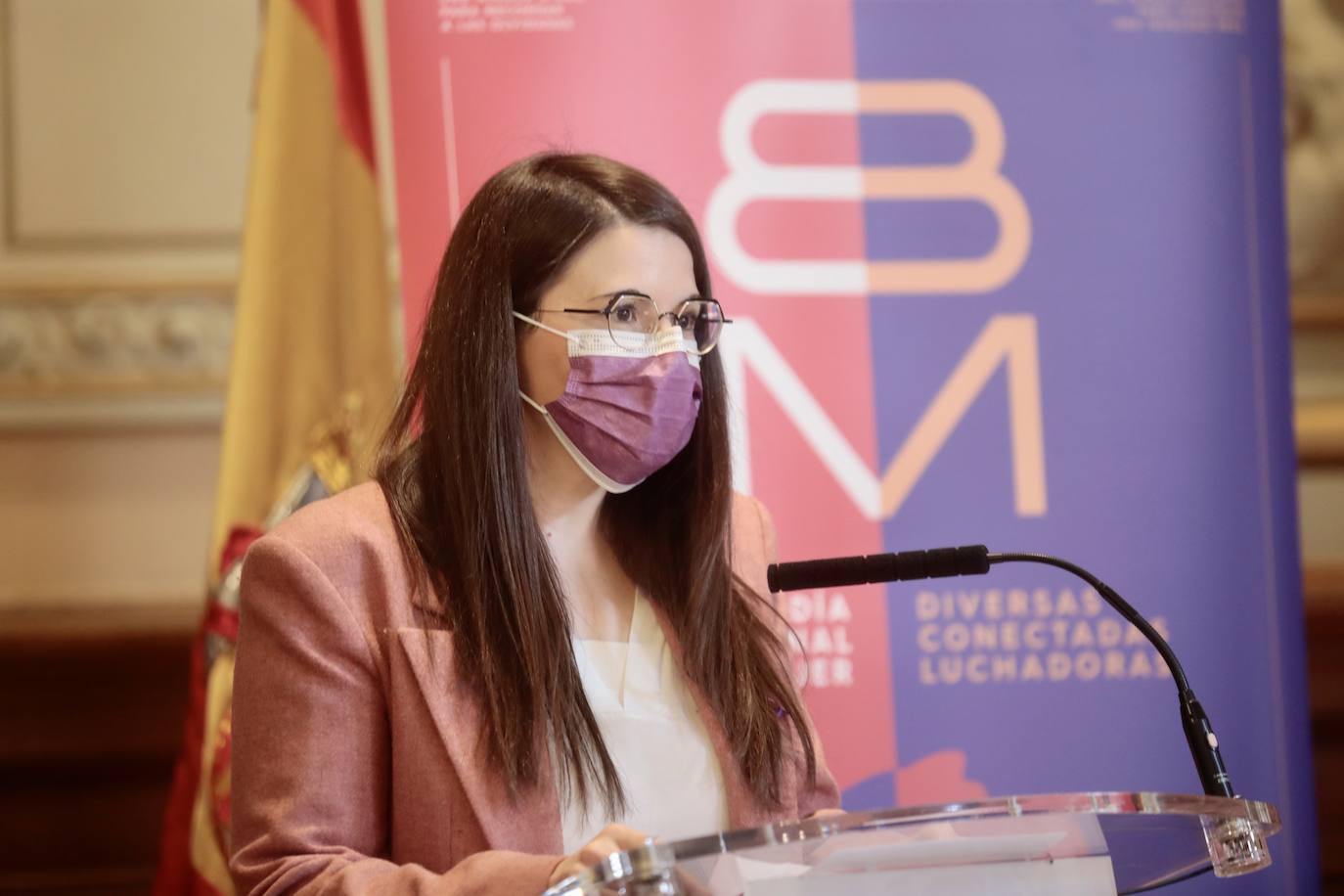 Fotos: Celebración del Día de la Mujer en el Ayuntamiento de Valladolid