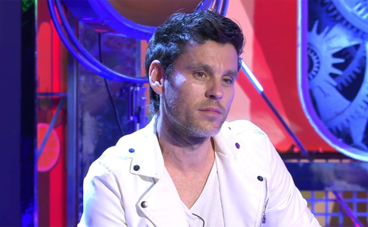 Javián aprovecha su visita a 'Sálvame' para recordar a Àlex Casademunt y criticar a Juan Camus