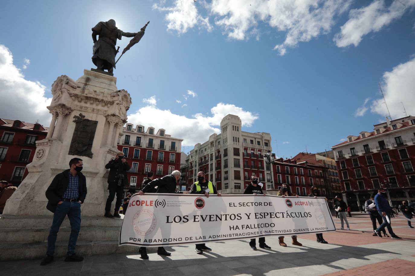 Fotos: El sector de la cultura de Castilla y León reivindica protocolos para retomar su actividad
