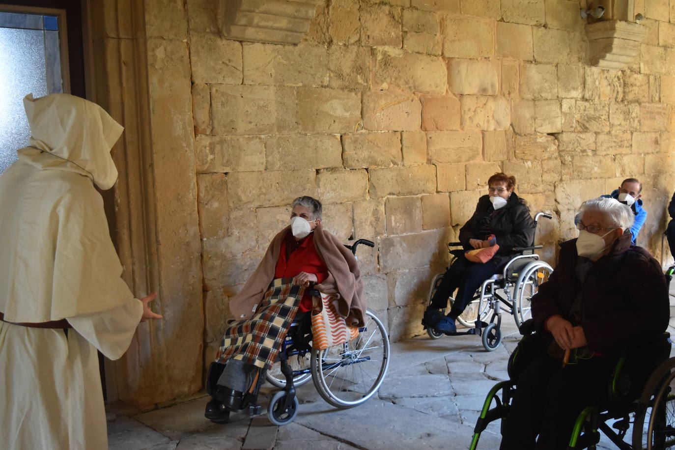 Fotos: Visita teatralizada al monasterio Santa María la Real