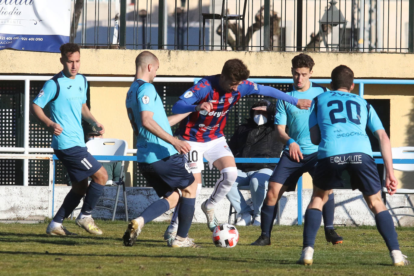 Encuentro de la tercera división entre la Granja y la Gimnástica 