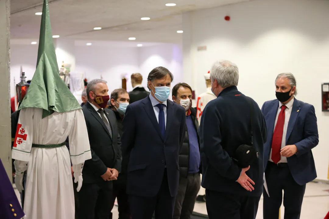 La exposición 'Procesión' se puede contemplar en el Palacio de Congresos de Salamanca 