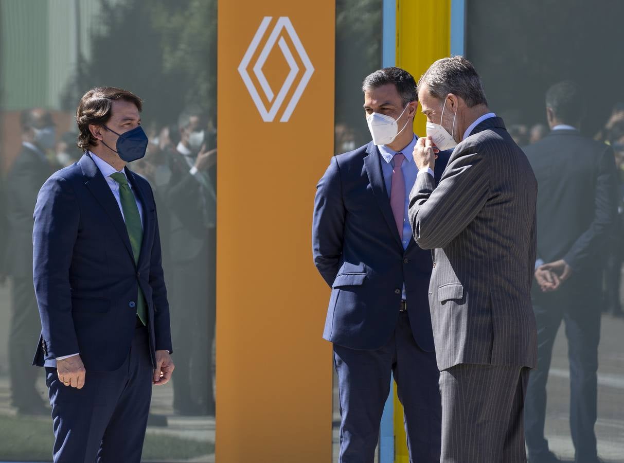 Fotos: El Rey visita la fábrica de Renault en Palencia