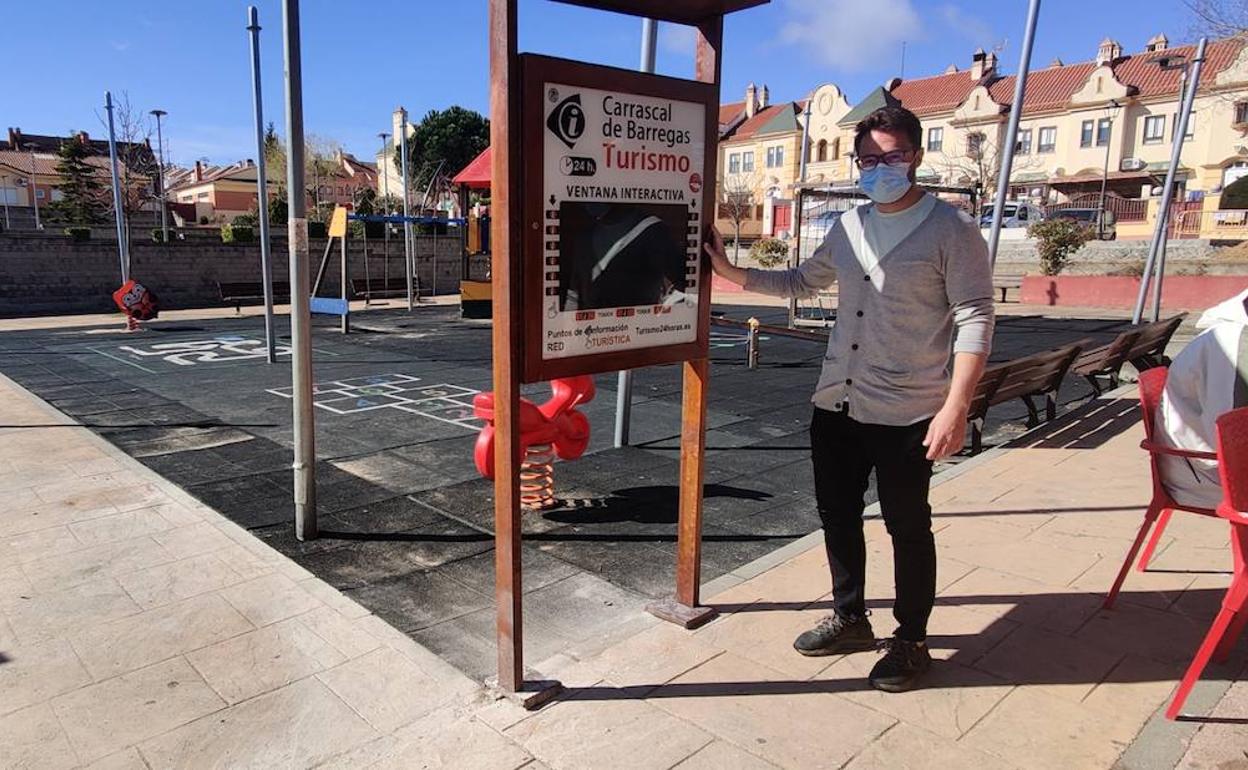 Pantalla instalada en Carrascal de Barregas.